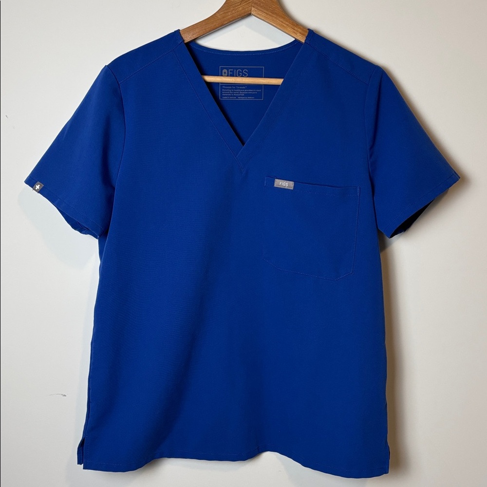 FIGS Technical Collection scrub Top blue size medium work wear nurse medical
